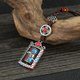 Om Mani Padme Hum Prayer Wheel Keychain – Diagonal view on driftwood, rotating mantra wheel with turquoise, Tibetan keychain
