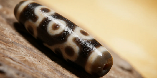 ‌The Mystical Meaning of Dzi Beads: Ancient Tibetan Talismans for Protection & Prosperity‌