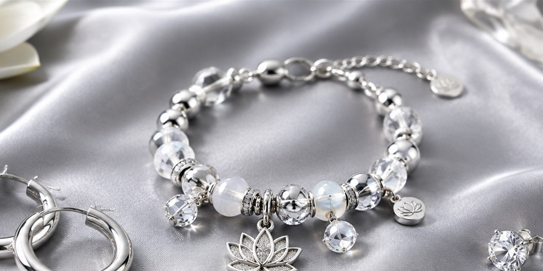 Lotus Bracelet Buying Guide 2026: Silver, Beaded & Crystal Charm Styles