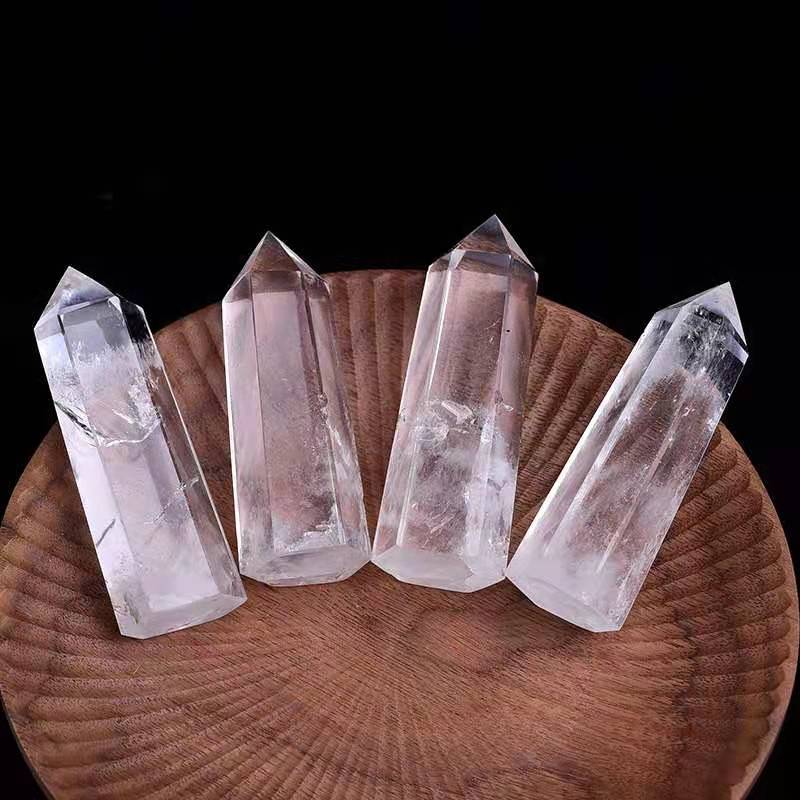 White Crystal Pillar – 3-4cm, angled view