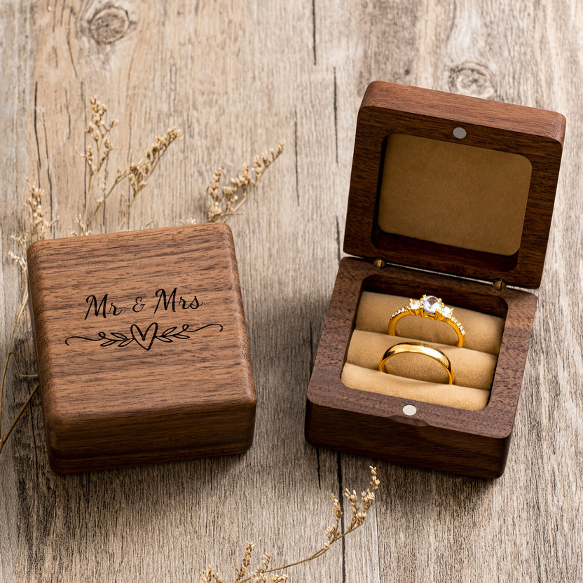 Walnut Wood Mr Mrs Ring Box | Wedding Proposal Keepsake Zweitbild