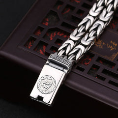 Om Mani Padme Hum Bracelet – Om symbol box clasp detail, spiritual jewelry