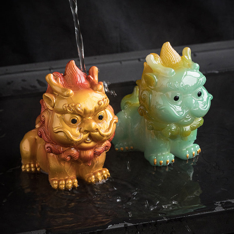 Small PiXiu Tea Pet – Gold and light green PiXiu pair being watered together, dual tea pet set