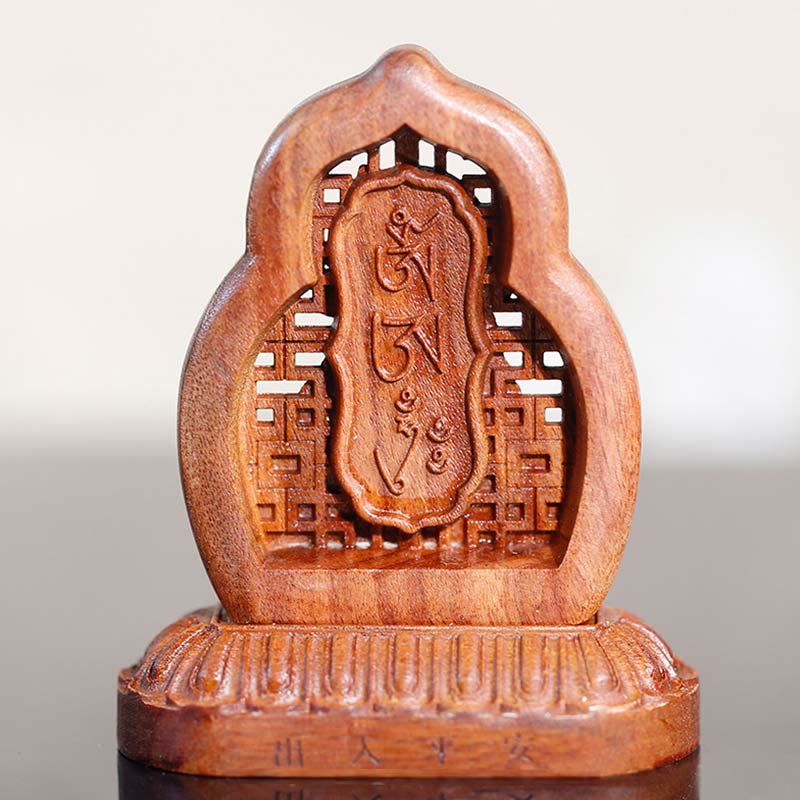 Wood Guru Rinpoche Art – intricate carving spiritual expression, Padmasambhavan home shrine