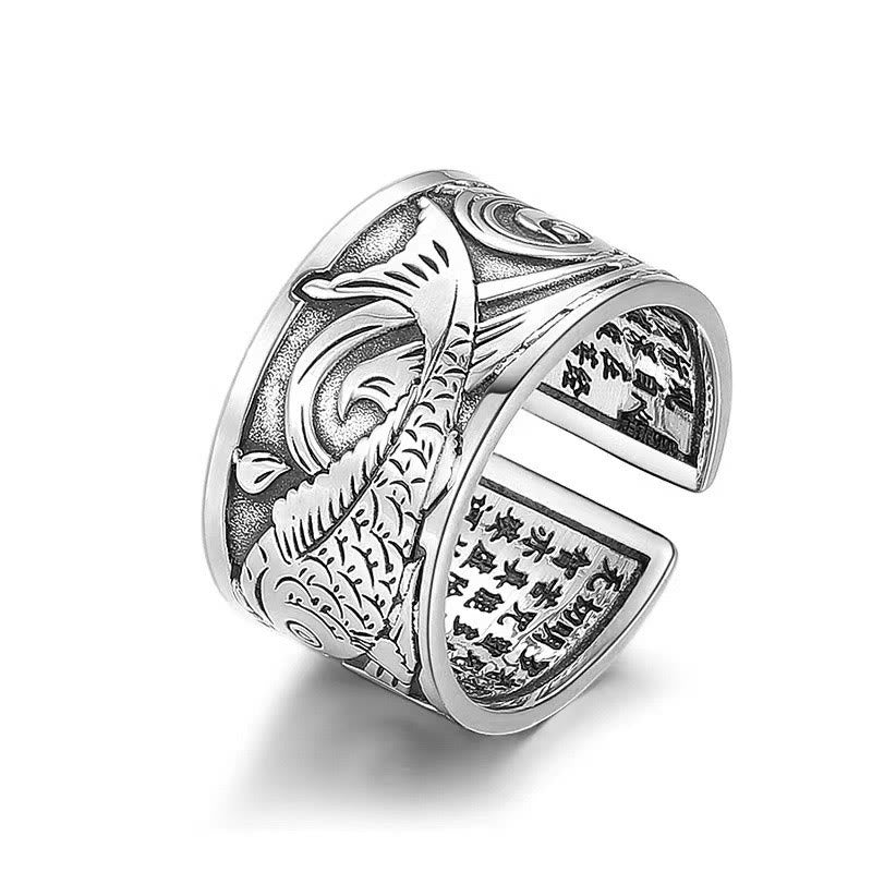 Koi Sutra Copper Ring – Copper material texture and aged finish close-up, handmade luck ring detail