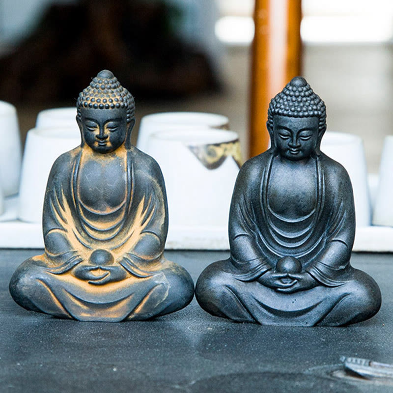 Tibetan Meditating Buddha Statue – warm glow on meditating buddha, candlelit tibetan statue ambiance