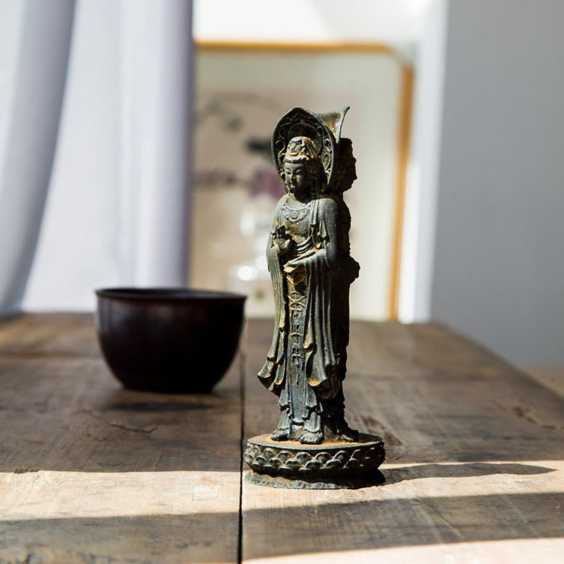 Three-Sided Kwan Yin Statue – triune Avalokitesvara resin figure on desk altar base