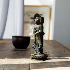 Three-Sided Kwan Yin Statue – triune Avalokitesvara resin figure on desk altar base