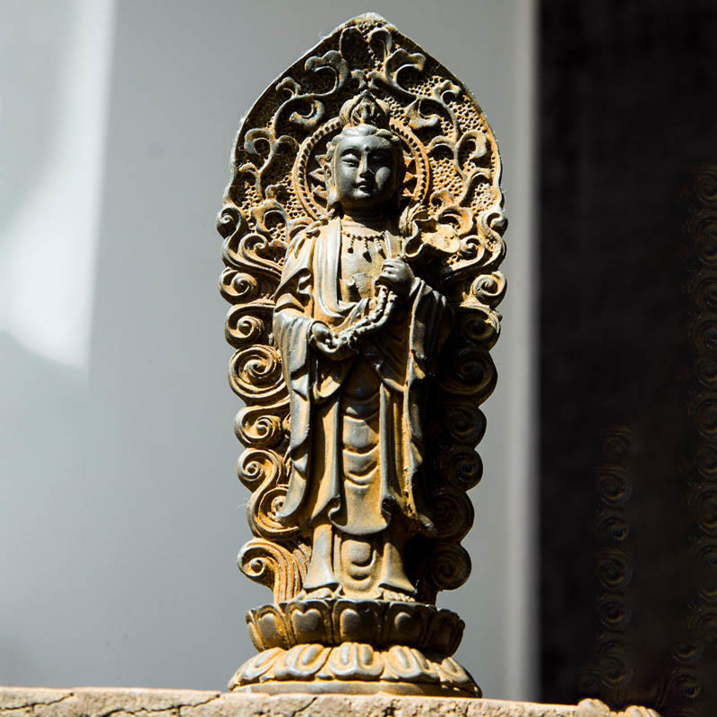 Amitabha Guanyin Trio Statue – Guanyin detail with willow branch and healing nectar flask
