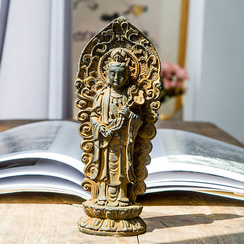 Amitabha Guanyin Trio Statue – Mahasthamaprapta right figure holding wisdom vase detail