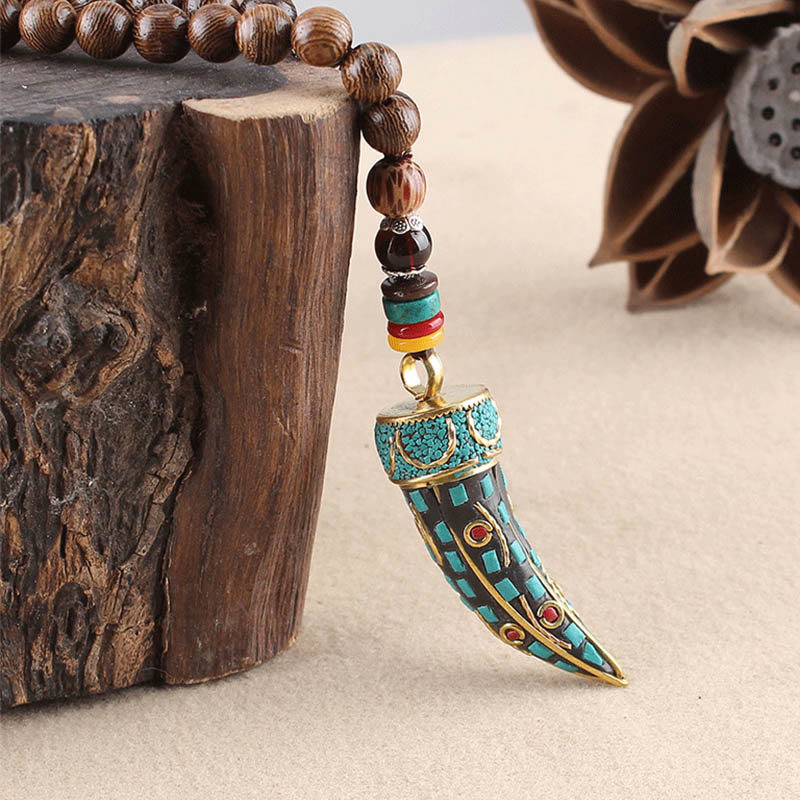 Wenge Wood Horn Pendant Necklace – Turquoise-inlaid pendant with moon motif on driftwood, tribal necklace