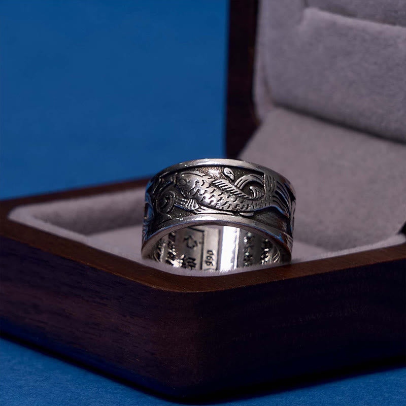 Koi Sutra Copper Ring – Koi fish raised relief carving on reddish copper, luck fortune ring detail