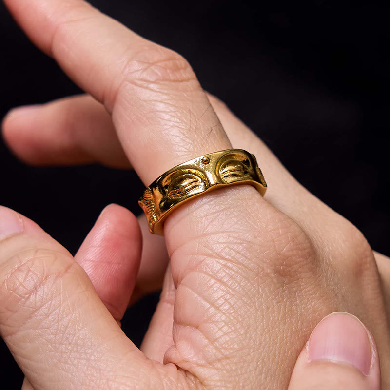 Golden Meditation Buddha Ring – buddha face miniature gold detail, tiny buddha ring sculpture