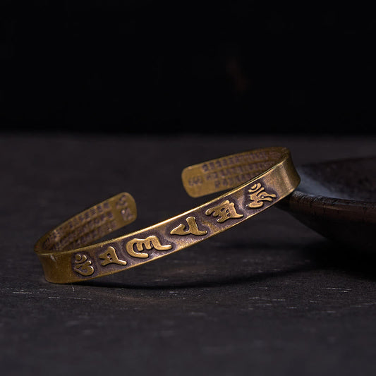 Om Mani Padme Hum Copper Cuff Bangle – Embossed Tibetan mantra on dark stone, Buddhist meditation jewelry