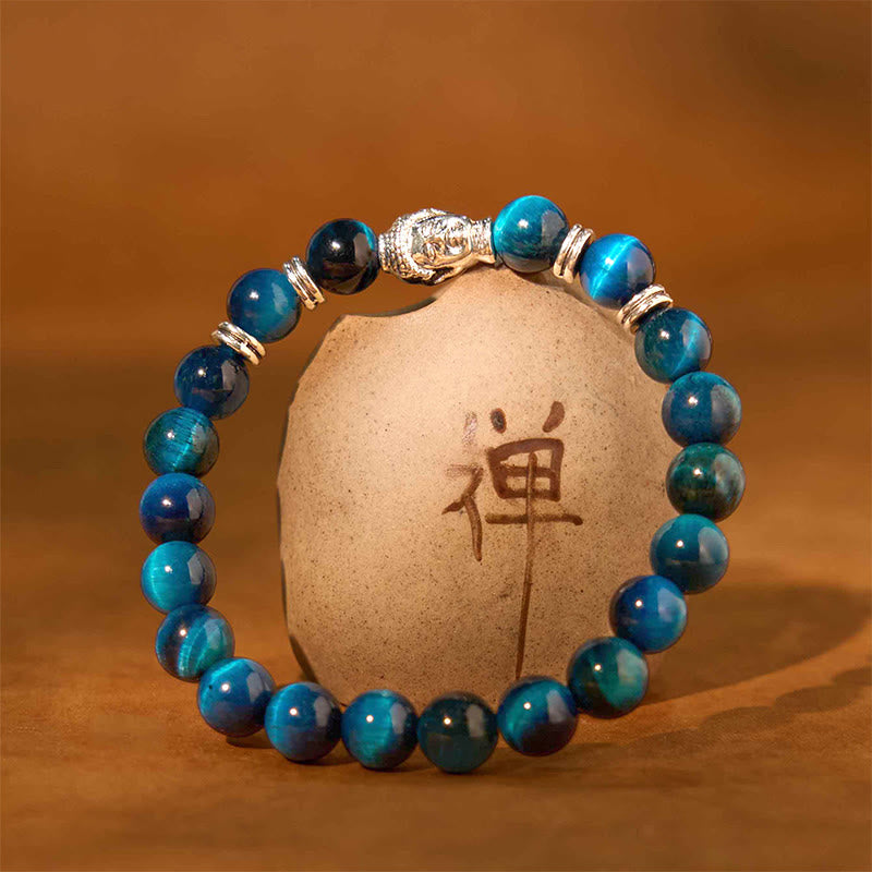 Blue Green Red Tiger Eye Buddha Bracelet – Close-up of bead pattern sequence, red green blue order