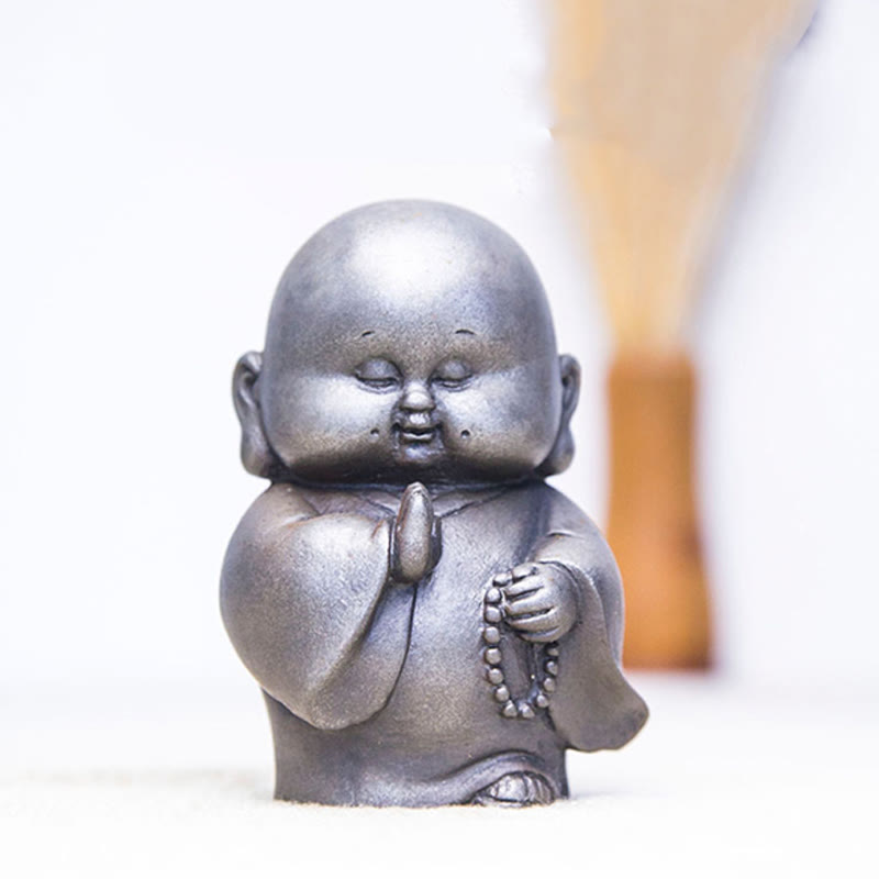 Little Monk Iron Powder Resin Statue – outdoor patio display, weatherproof resin garden decor