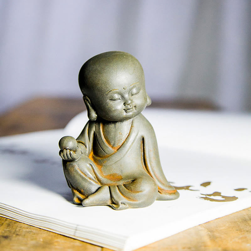Ksitigarbha Guanyin Tathagata Statue Set – Guanyin thousand-hand figure detail, compassion goddess pose