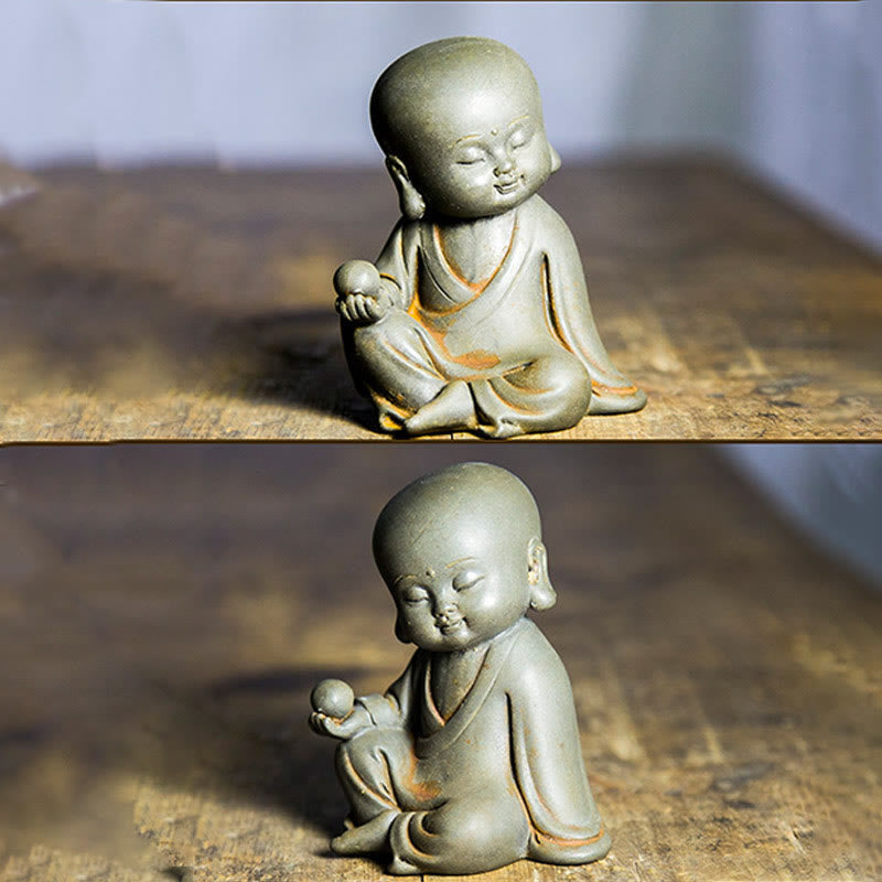Ksitigarbha Guanyin Tathagata Statue Set – iron powder rust texture close-up, aged metal appearance