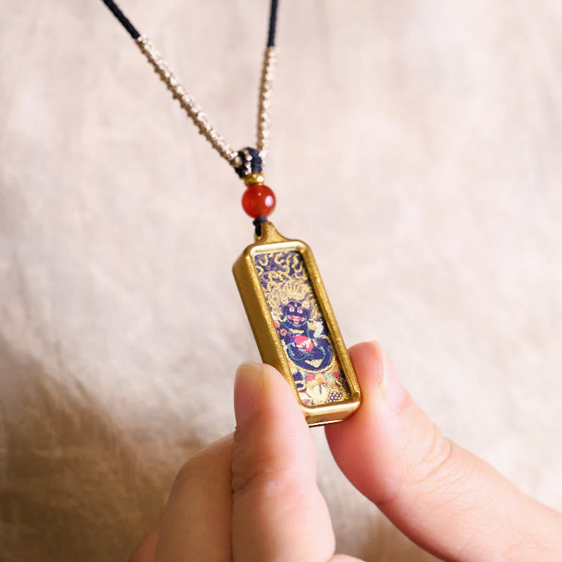 Zakiram Thangka Nine-Tailed Fox Necklace – waterproof test in water droplets, rustproof titanium alloy