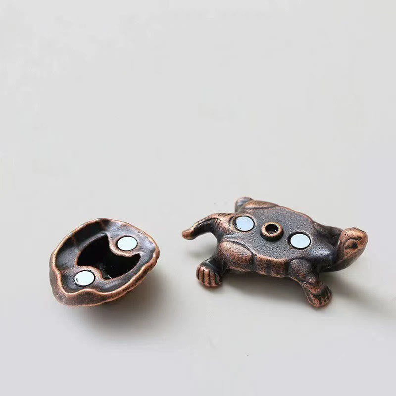 Alloy Turtle Snail Incense Burner – magnetic detachable shell revealing inner chamber, clever design feature