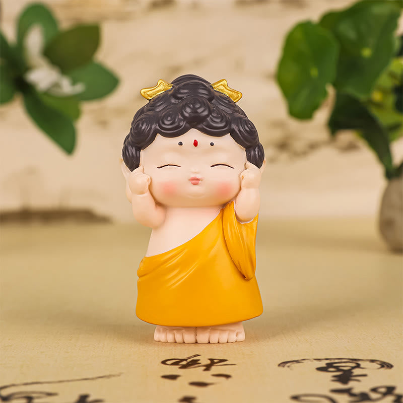 Amitabha Buddha Lotus Statue – macro of robe pleats and gold line, fine craftsmanship