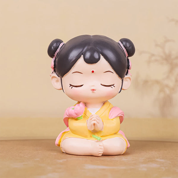 Avalokitesvara Lotus Statue – packaging with bubble wrap, secure shipping protection
