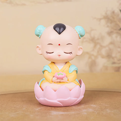 Avalokitesvara Lotus Statue – on mirrored surface with reflection, symmetrical beauty Imagen principal del producto