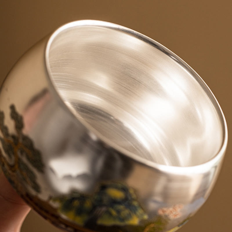Ceramic Kung Fu Tea Cup Gift Set – Close-up of mirror-like silver interior with green landscape rim, Metallic Luxury