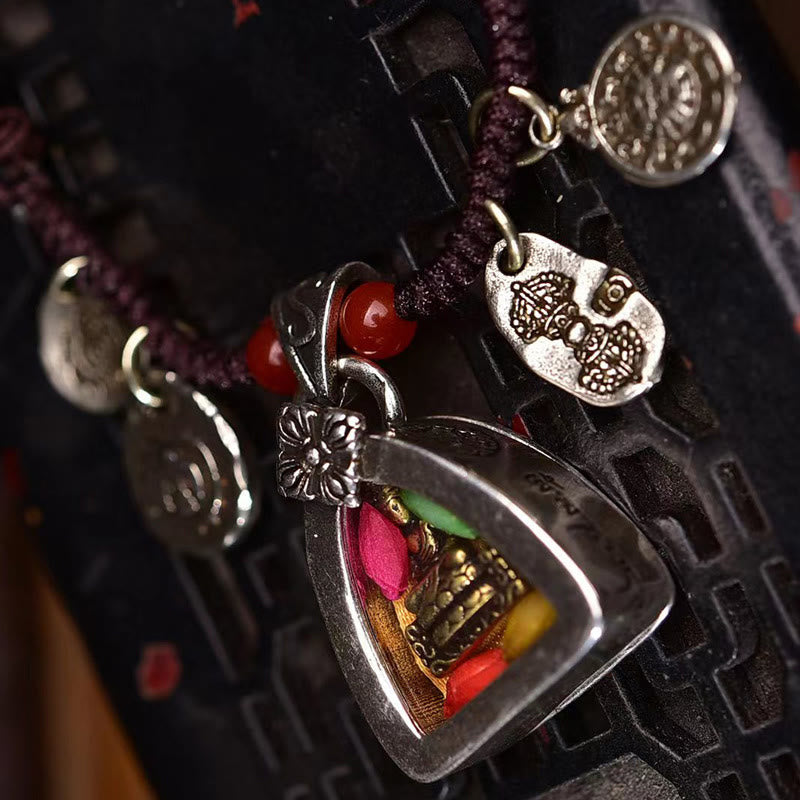 Medicine Buddha Braided Necklace – hand braided rope texture, woven fiber craftsmanship
