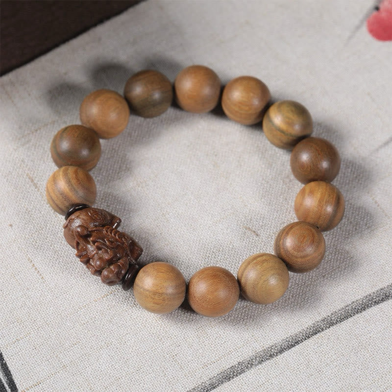 Green Sandalwood Pixiu Attract Wealth Bracelet – top-down linen bead circle pixiu, Serene