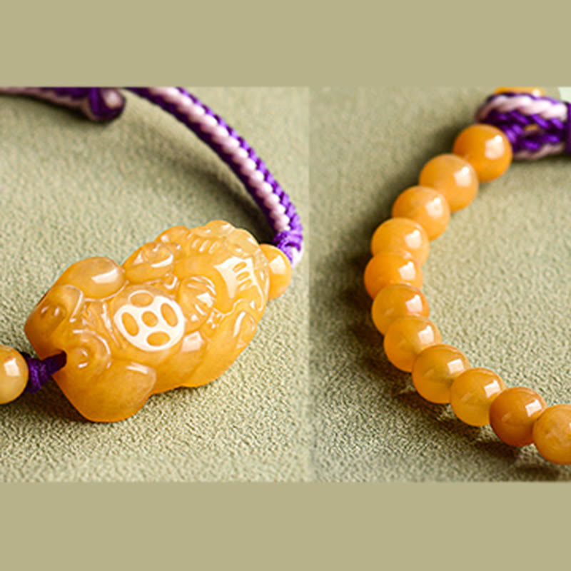 Golden Silk Jade PiXiu Wealth Bracelet – split screen PiXiu and beads detail, jade texture close-up