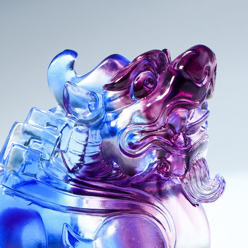 Liuli Crystal Pixiu Wealth Luck Feng Shui Decoration – extreme close-up head and body detail, crafted crystal sculpture