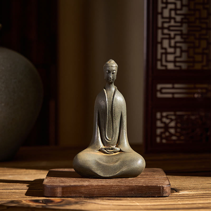 Sakyamuni Two Sizes Statue – large statue close-up of face with peaceful meditative gaze