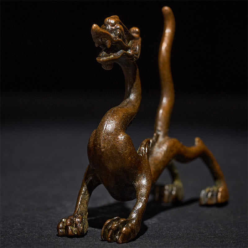 Mini Dragon Alloy Luck Protection Home Decoration – handheld size comparison showing compact form, Charm