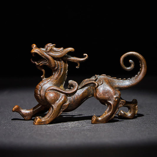 Feng Shui Pixiu Alloy Wealth Luck Decoration Ornament – Bronze alloy Pixiu side view full body on black background, 9.2x2.8cm