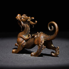 Feng Shui Pixiu Alloy Wealth Luck Decoration Ornament – Bronze Pixiu side profile on black background, running posture