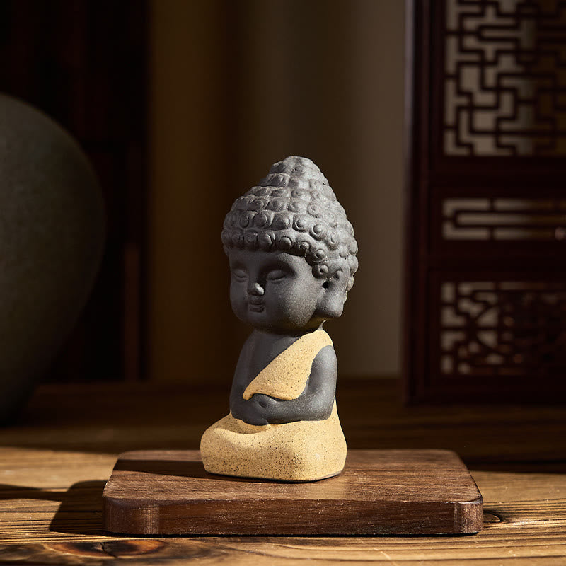 Tathagata Buddha Purple Clay Serenity Desk Decoration Statue – statue with meditation posture, mindfulness desk decoration