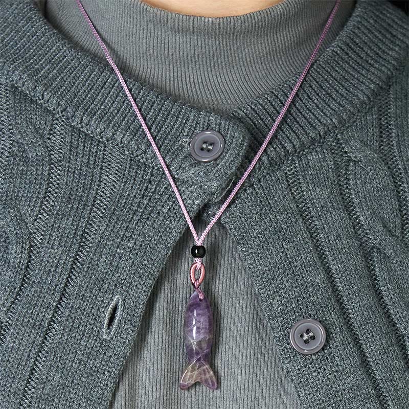 Koi Fish Crystal Necklace Pendant – Indian agate stone features card grounding protection, green stone guide