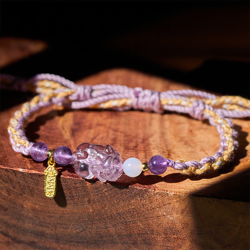 Natural Amethyst Balance Lucky Bracelet – close-up wood Pixiu charm gold pendant, amethyst healing jewelry