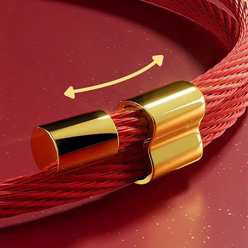 Red String Bead Fu Pet Collar – macro adjustable sliding clasp, gold scalloped barrel, golden arrow indicator