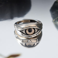 Dzi Evil Eye Ring – Silver ring with anatomical evil eye, cream iris and black pupil, open band
