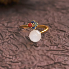 Bague vintage en jade Hetian de Chine avec nuages propices (Feng Shui)