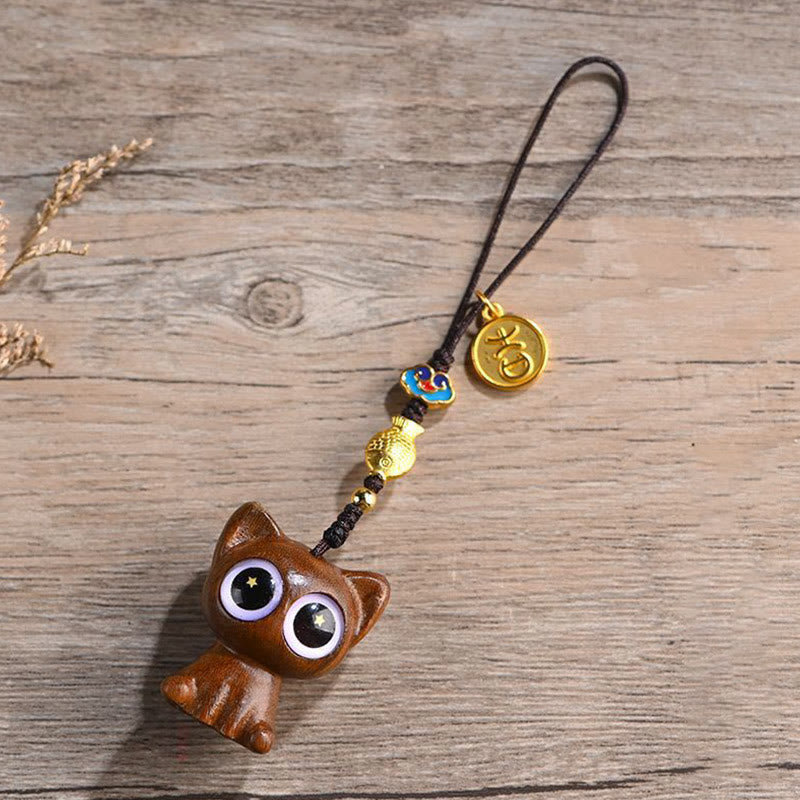 Green Sandalwood Key Chain – close-up lucky cat face, koi fish pendant, wooden charm