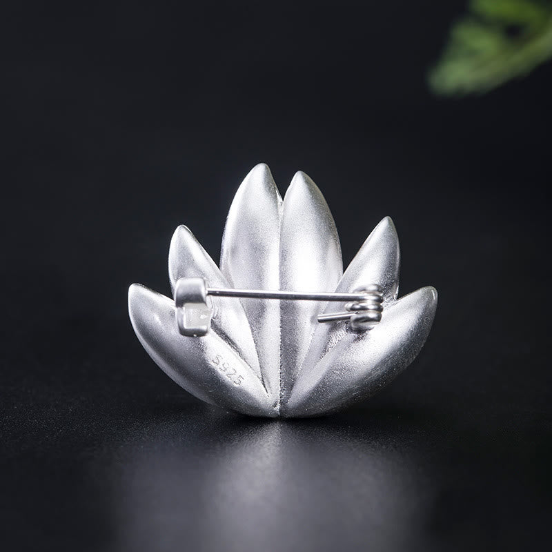 Silver Lotus Pearl Brooch – Sterling lotus pin with freshwater pearl, Nature-inspired
