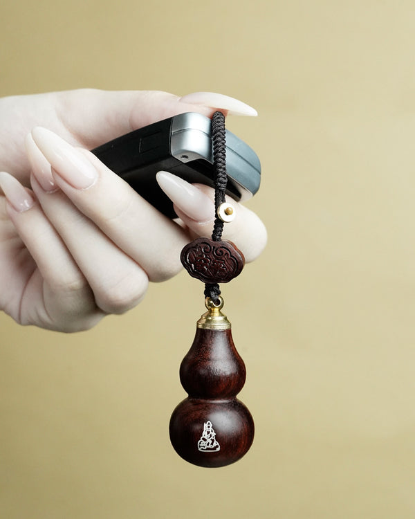 Red Sandalwood Wooden Gourd Key Pendant with 8 Guardians – Feng Shui Gourd Keychain with Eight Guardians