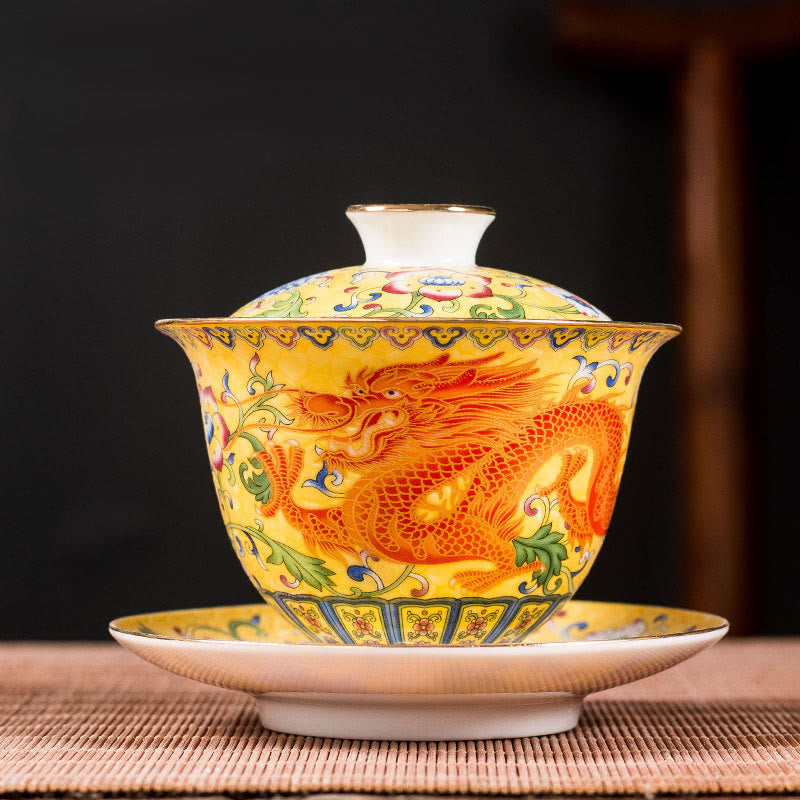Dragon Phoenix Flower Gaiwan Tea Set – Yellow dragon gaiwan low-angle, five-clawed dragon and floral border detail