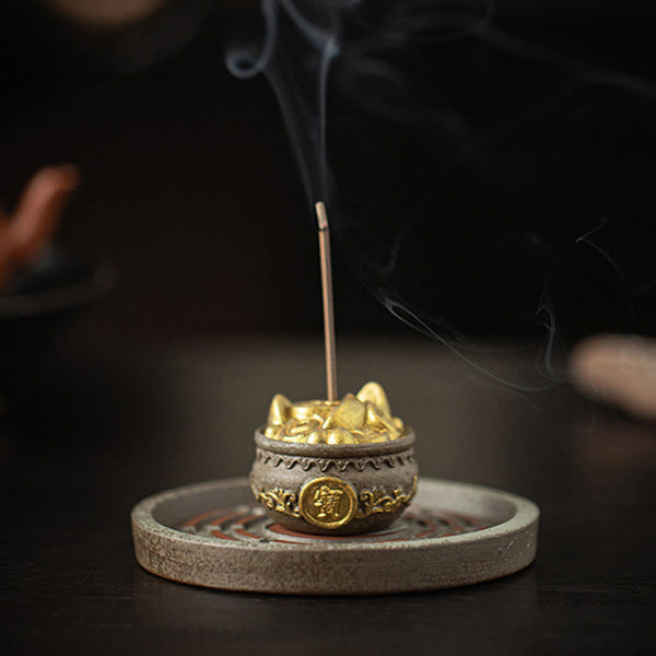 Bagua Incense Burner – Gold-trimmed fortune bowl with treasure character medallion, burning incense