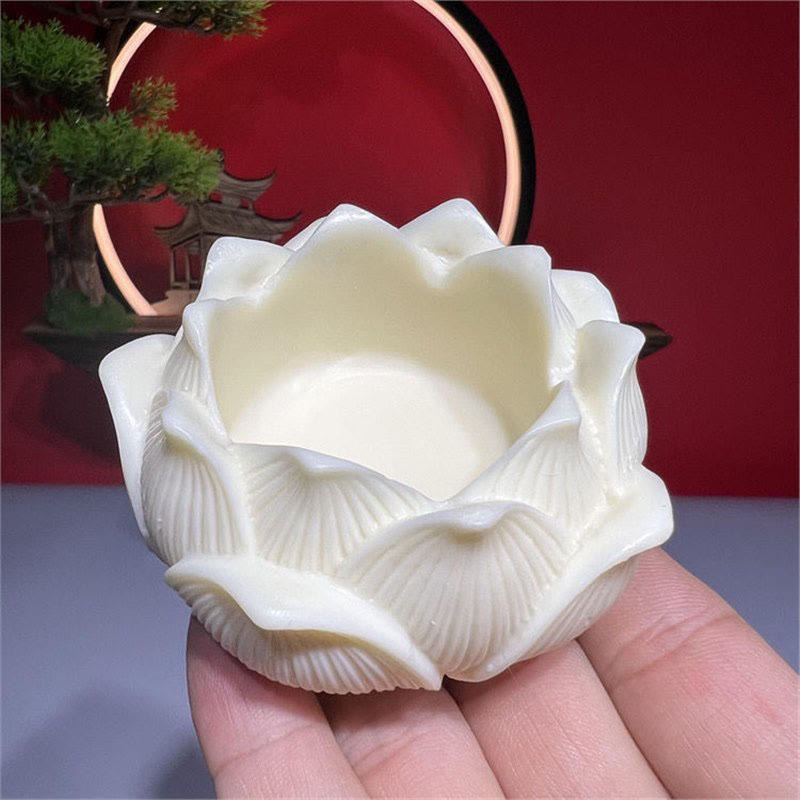 Mini Ivory Fruit Buddha Lotus Serenity Desk Decoration – Small ivory-textured Buddha statue, zen tabletop serenity ornament