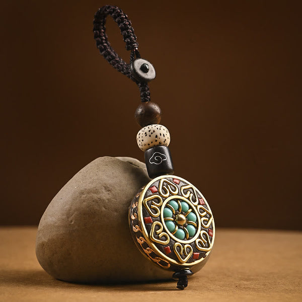 Tibetan Bodhi Seed Peace Key Chain – Turquoise flower pendant on car key fob, everyday use, Buddhist charm