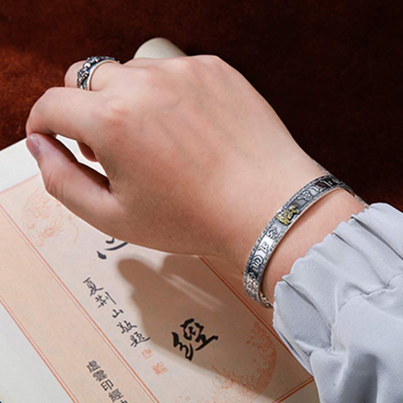 Chinese Zodiac Natal Buddha Protection Bracelet – Cultural protection symbolism, luck bringing amulet